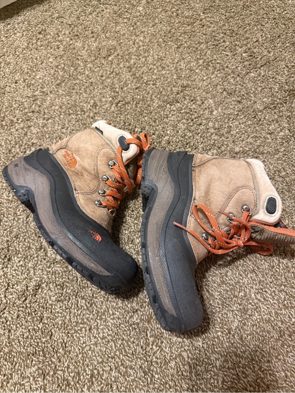 The North Face Kids Tan and Orange Waterproof Snow Boots - Picture 3 of 9